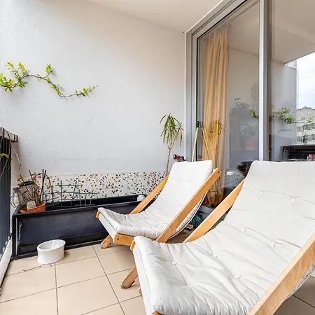 Appartamento Guestready - Skyline Serenity Near Famous Hotspots Parigi